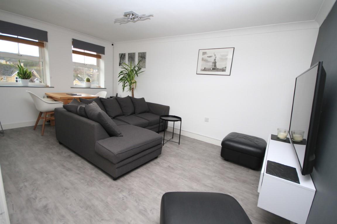 Meadow Road, Apperley Bridge, Bradford Sugdens Estate Agent